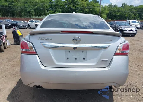 2015 Nissan Altima 2.5 S из США, поврежденный, VIN 1N4AL3AP5FC598138